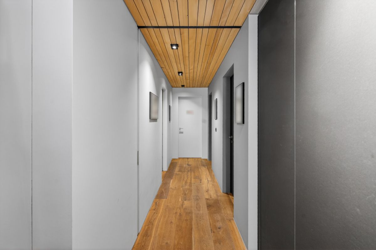 Exklusive Attikawohnung im modernen Holzbau und schöner Panoramasicht - Bild 5