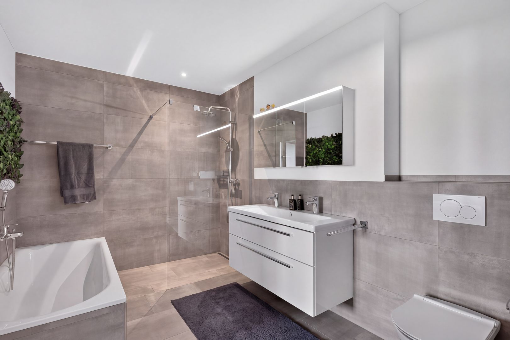 Moderne Erdgeschosswohnung mit privatem Gartenanteil an ruhiger Lage - Bild 6