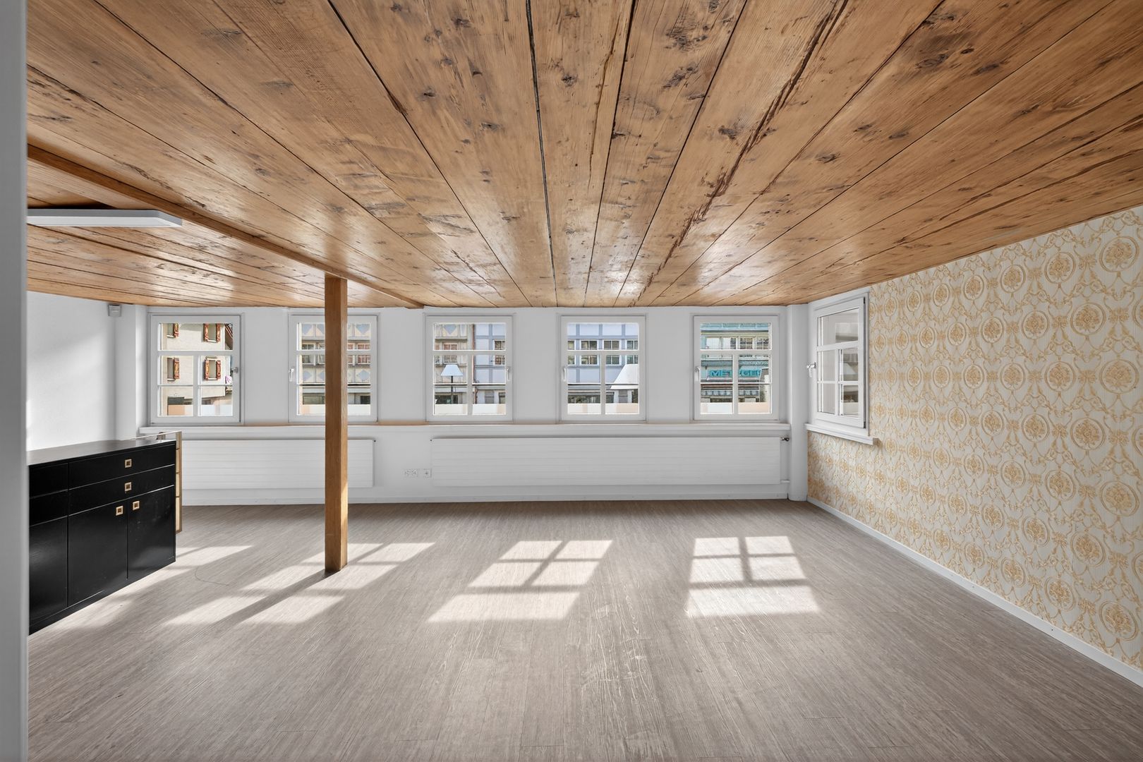 Attraktives Wohn- und Geschäftshaus an Bestlage - Bild 3