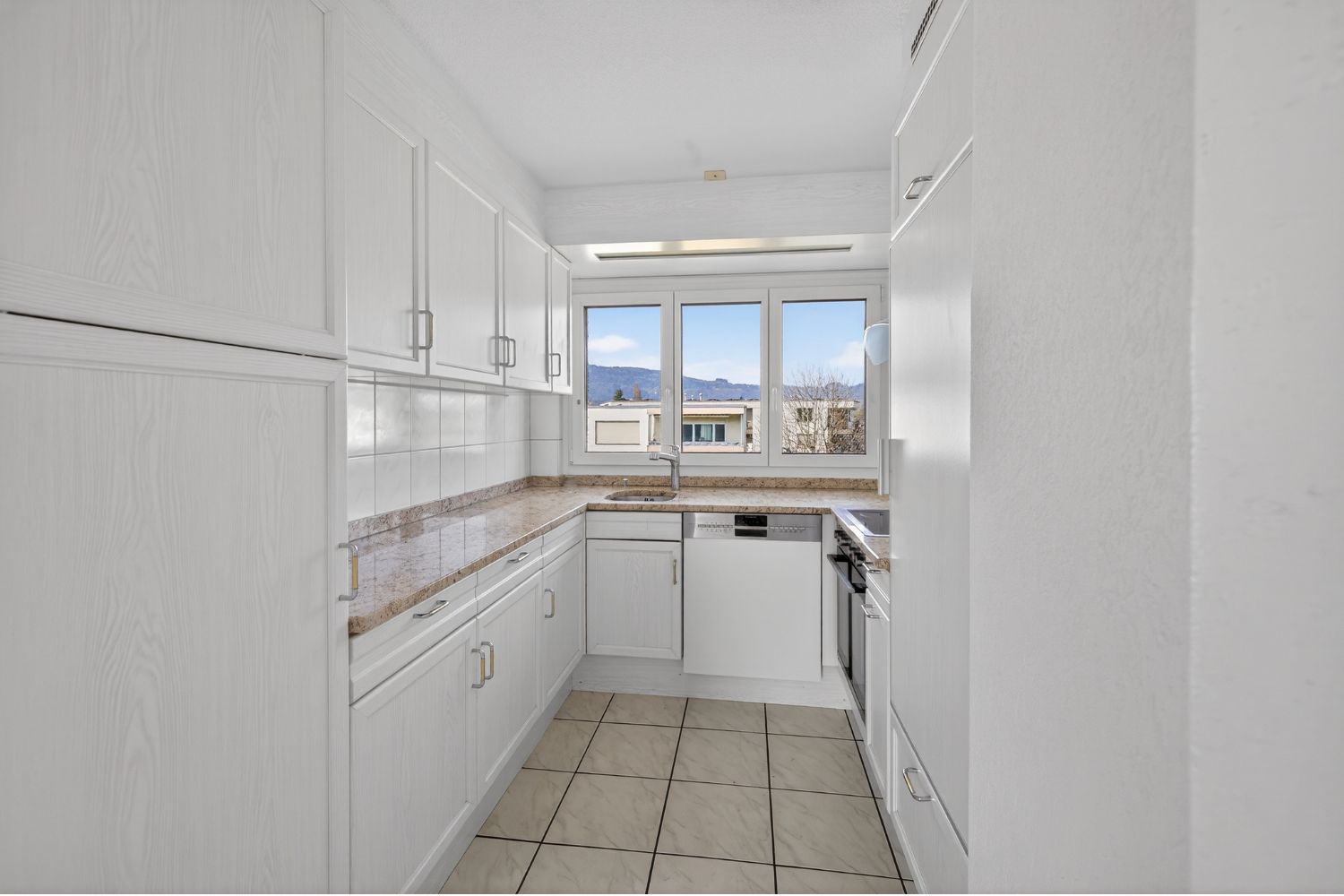 Wohnen über den Dächern von Widnau, mit sonniger Terrasse und Panoramablick - Bild 5