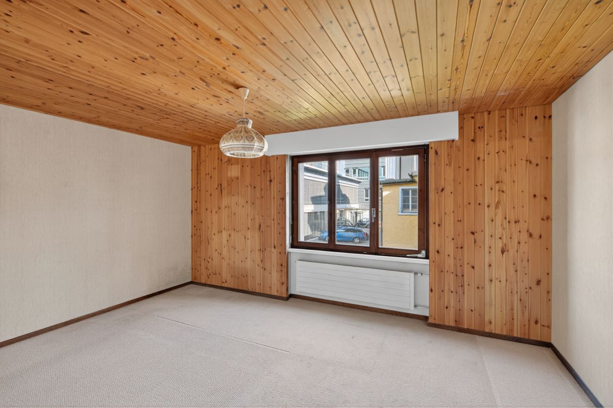 Arbeiten und Wohnen unter einem Dach - freistehendes Einfamilienhaus mit Potenzial - Bild 6