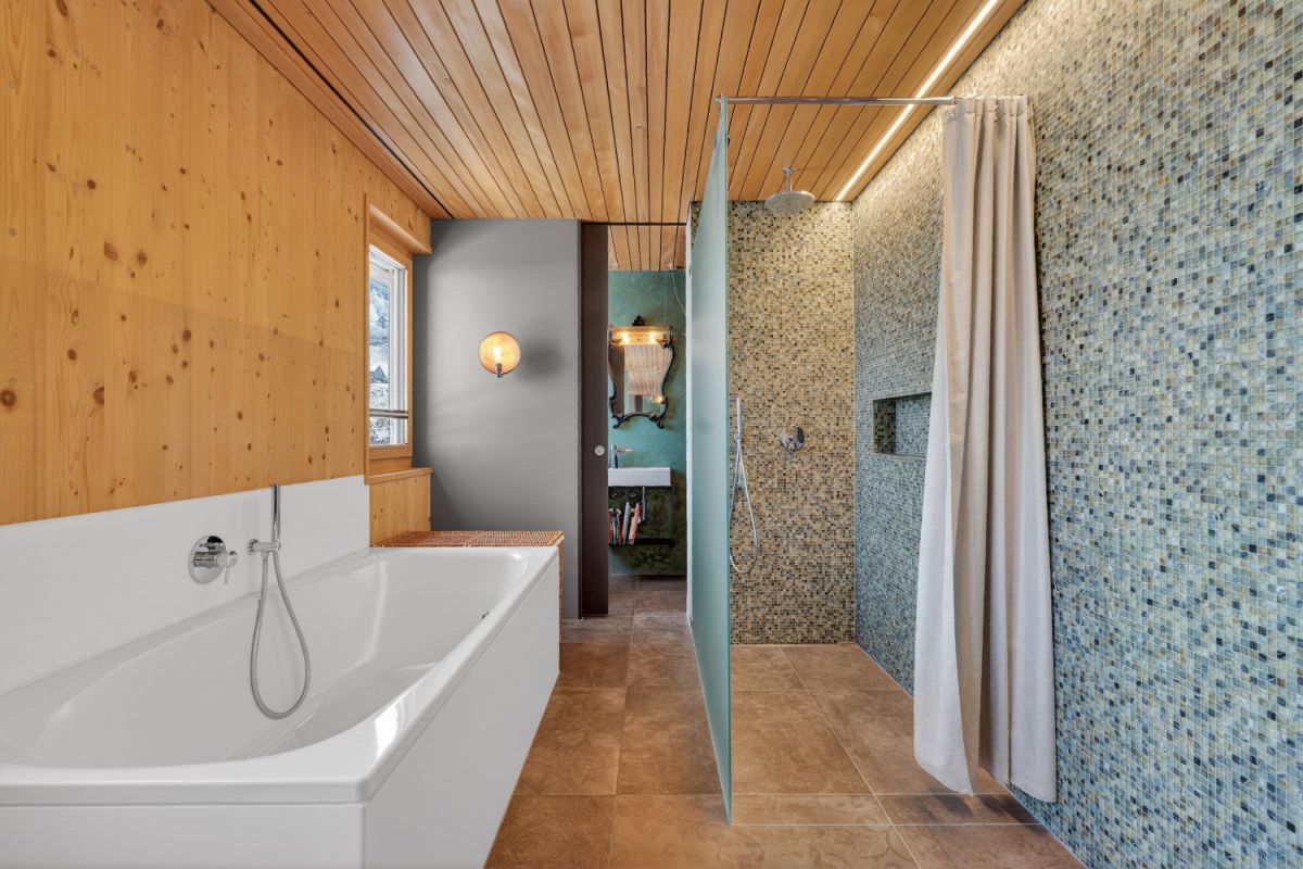 Exklusive Attikawohnung im modernen Holzbau und schöner Panoramasicht - Bild 8