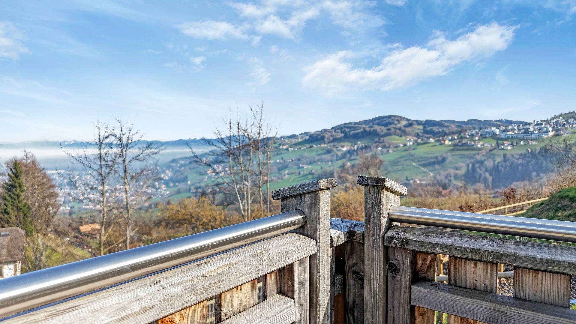 Neuwertiges Einfamilienhaus mit Seesicht - Bild 15