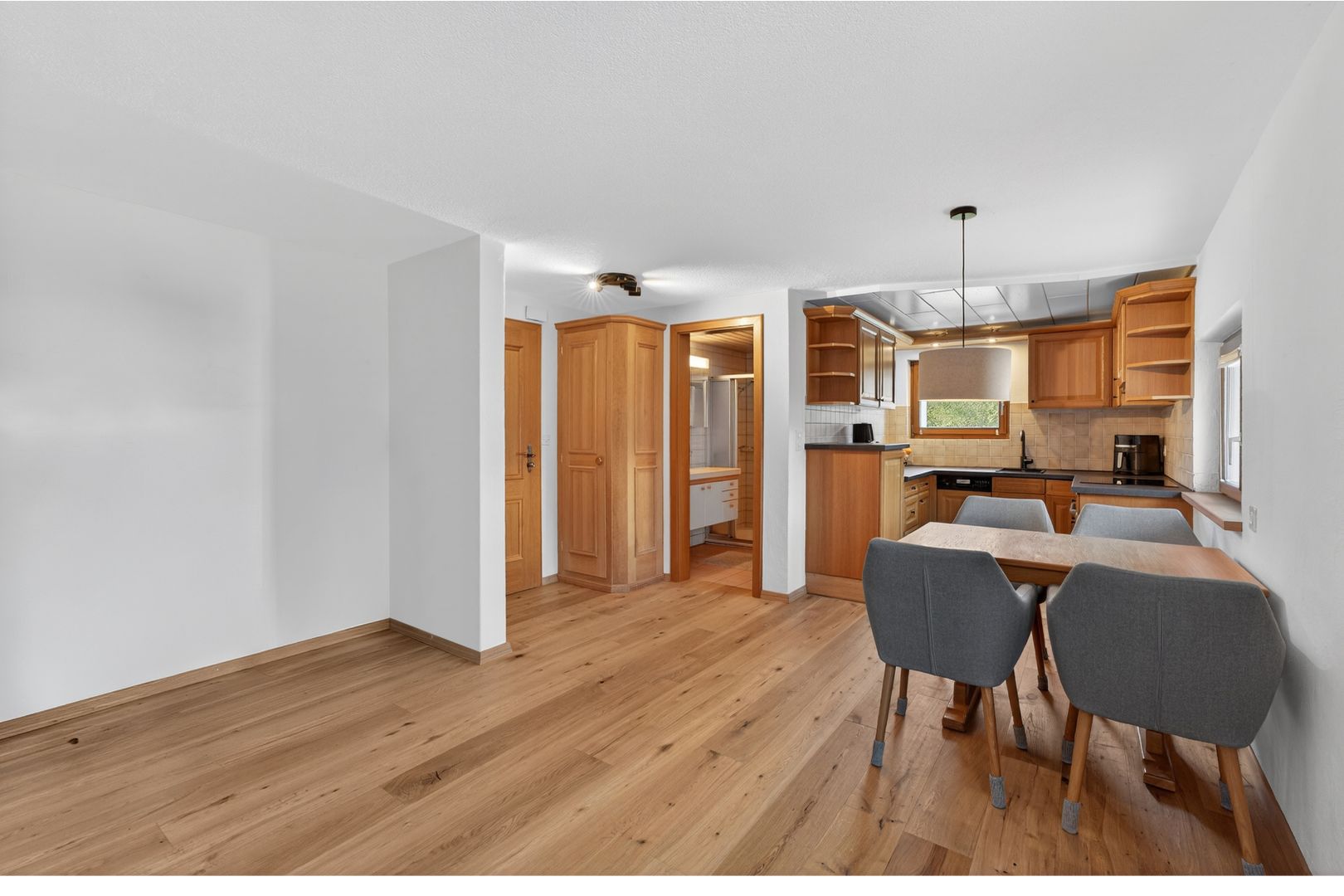 Gemütliche Zweitwohnung mit Blick auf Gotschna und Madrisa - Bild 5