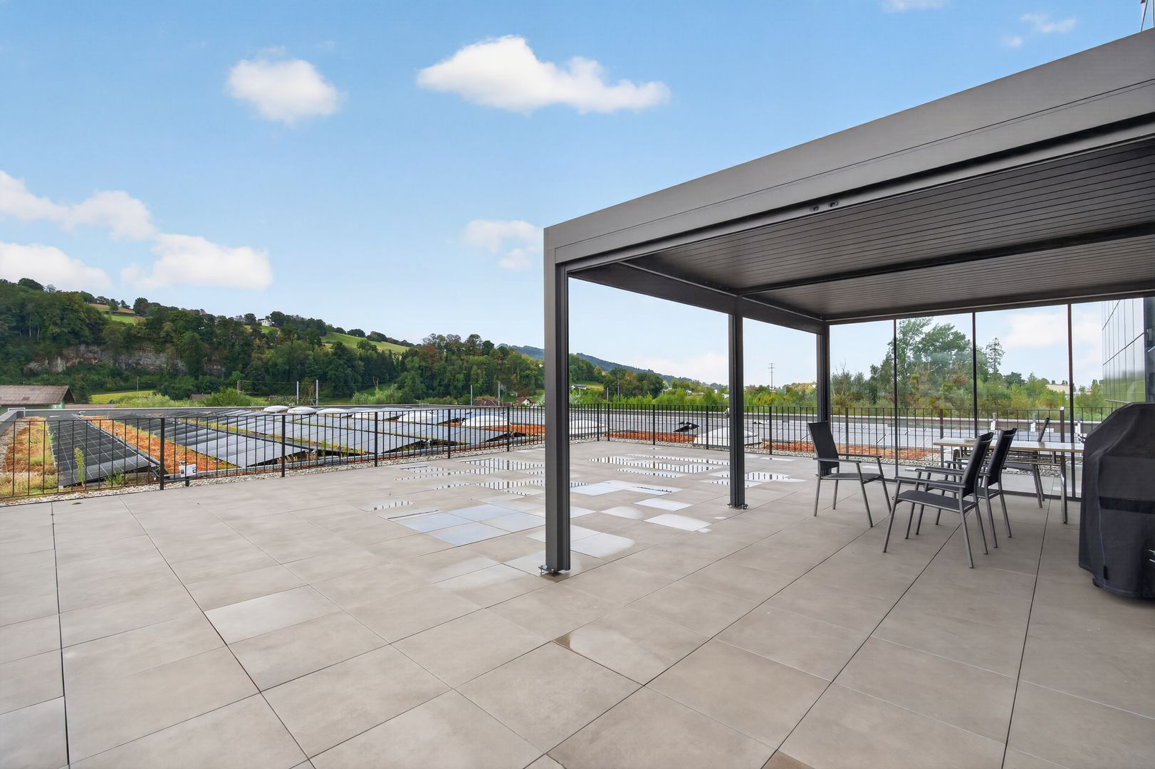 Repräsentative Büroräumlichkeiten mit Kühldecke im Gewerbepark Buriet - Bild 12