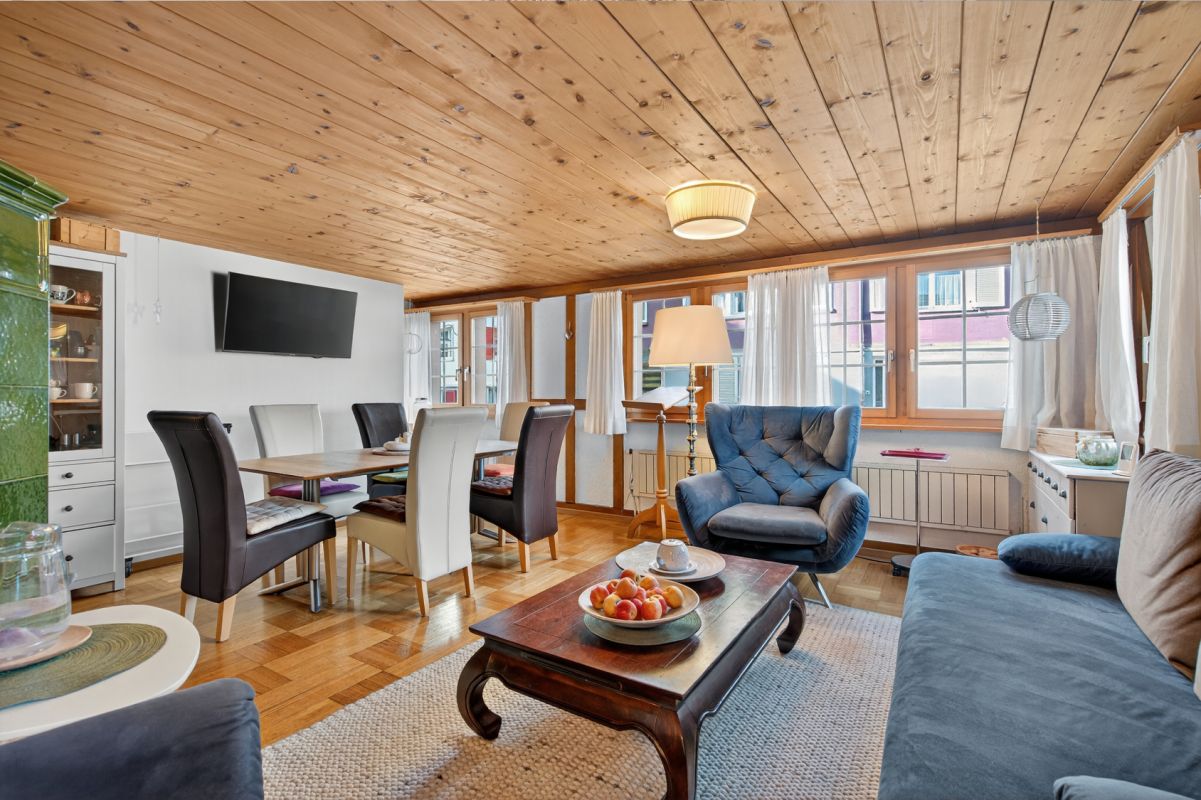 Zwei Häuser - unzählige Perspektiven: ein Zuhause fürs Leben - Bild 2