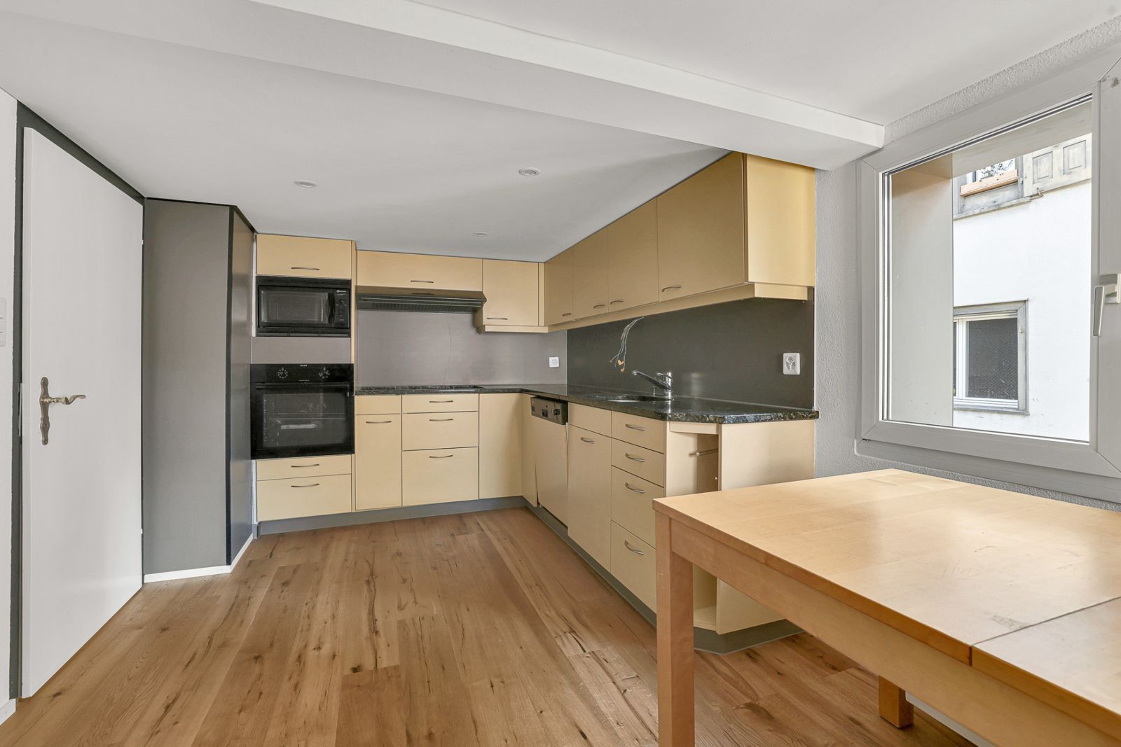 Attraktives Wohn- und Geschäftshaus an Bestlage - Bild 7