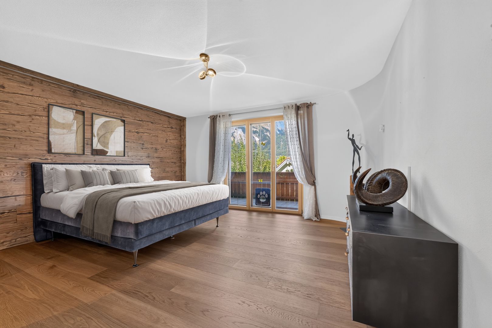 «Casa Bella» mit viel Liebe zum Detail, mit beheiztem Pool und gehobener Ausstattung - Bild 5